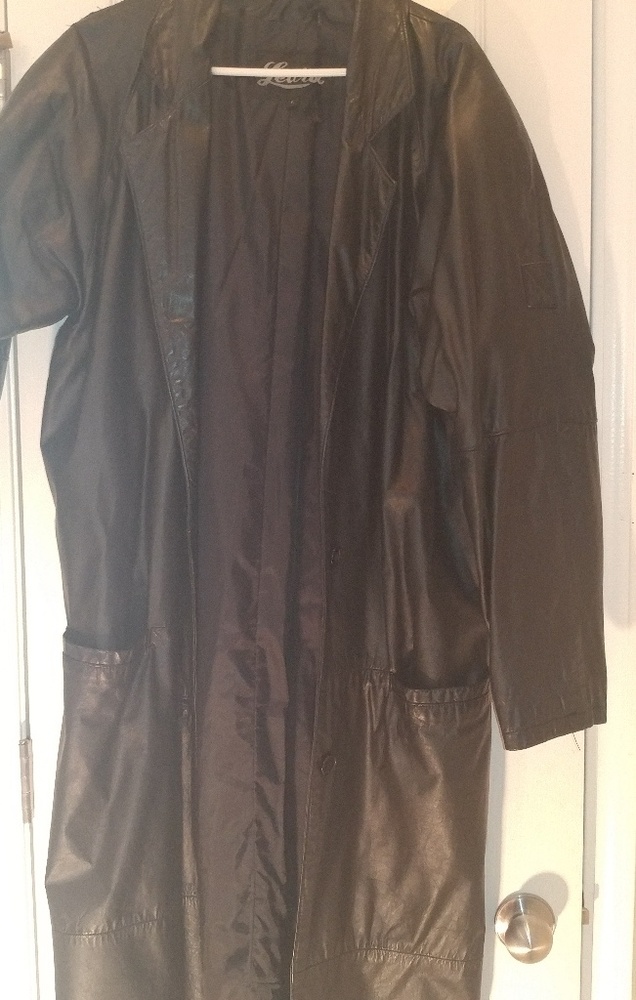 Learsi Genuine Leather Coat - size large